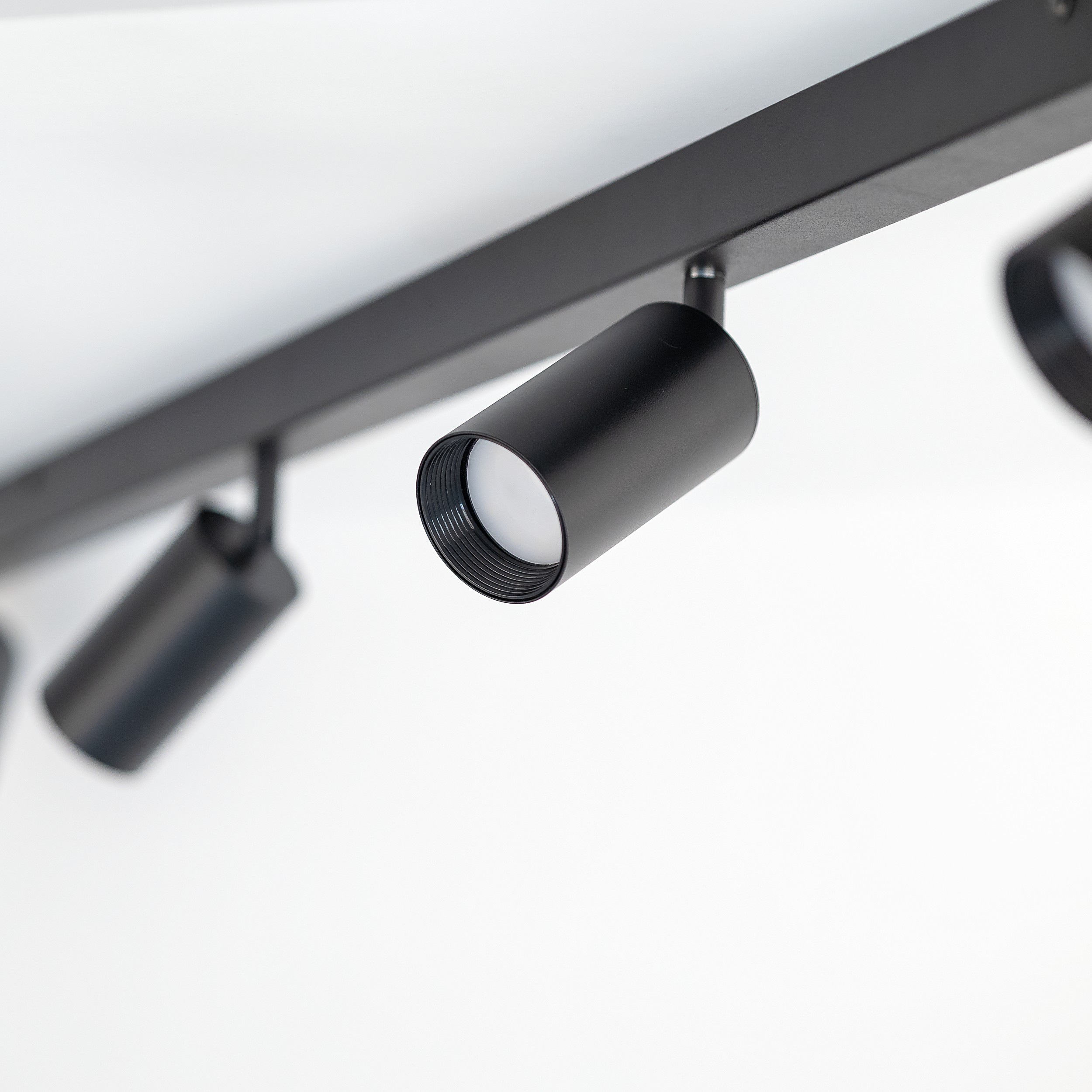AMIS BLACK LAMPA SUFITOWA 4 - obrazek 3