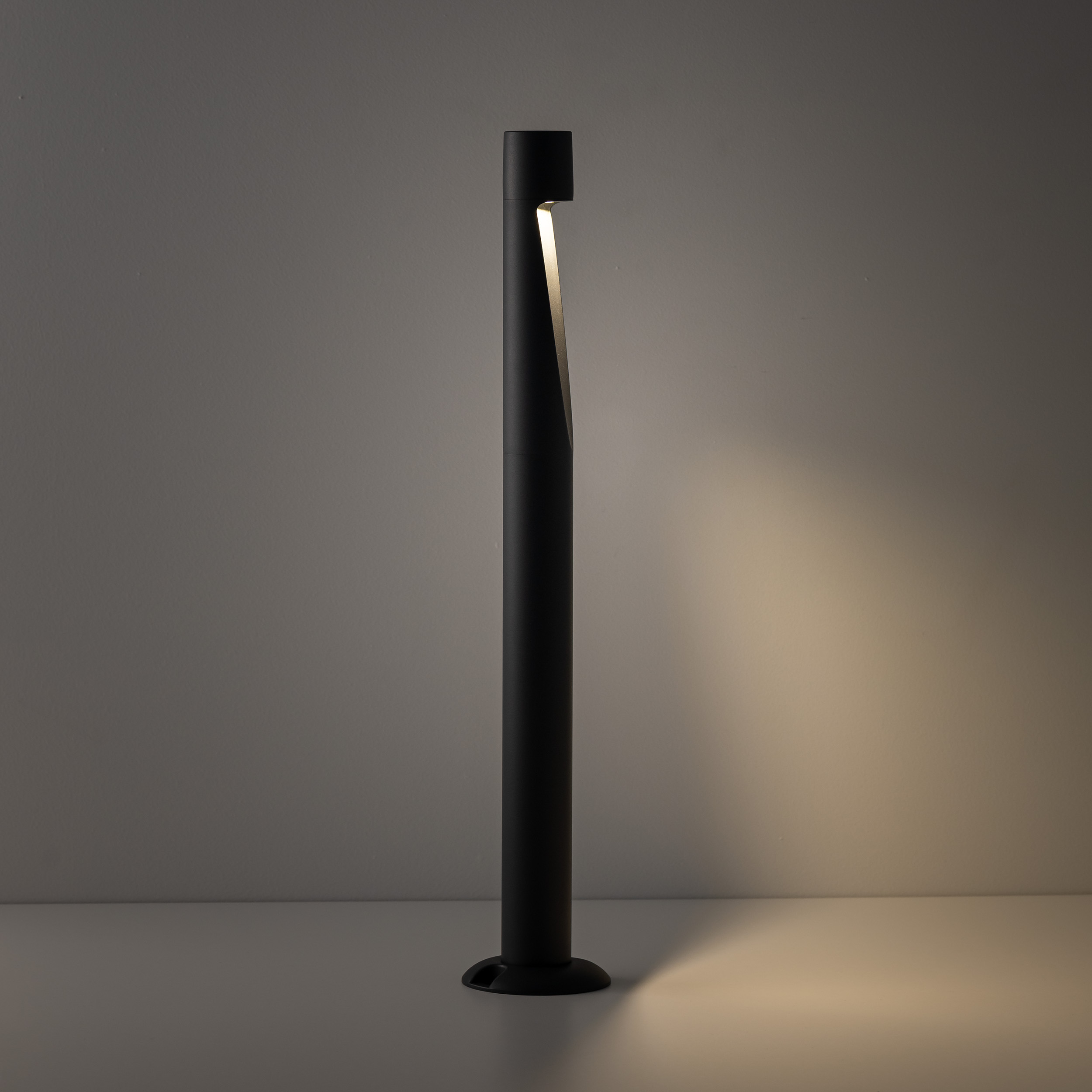 SENA M LAMPA PODŁOGOWA IP 65 - obrazek 3