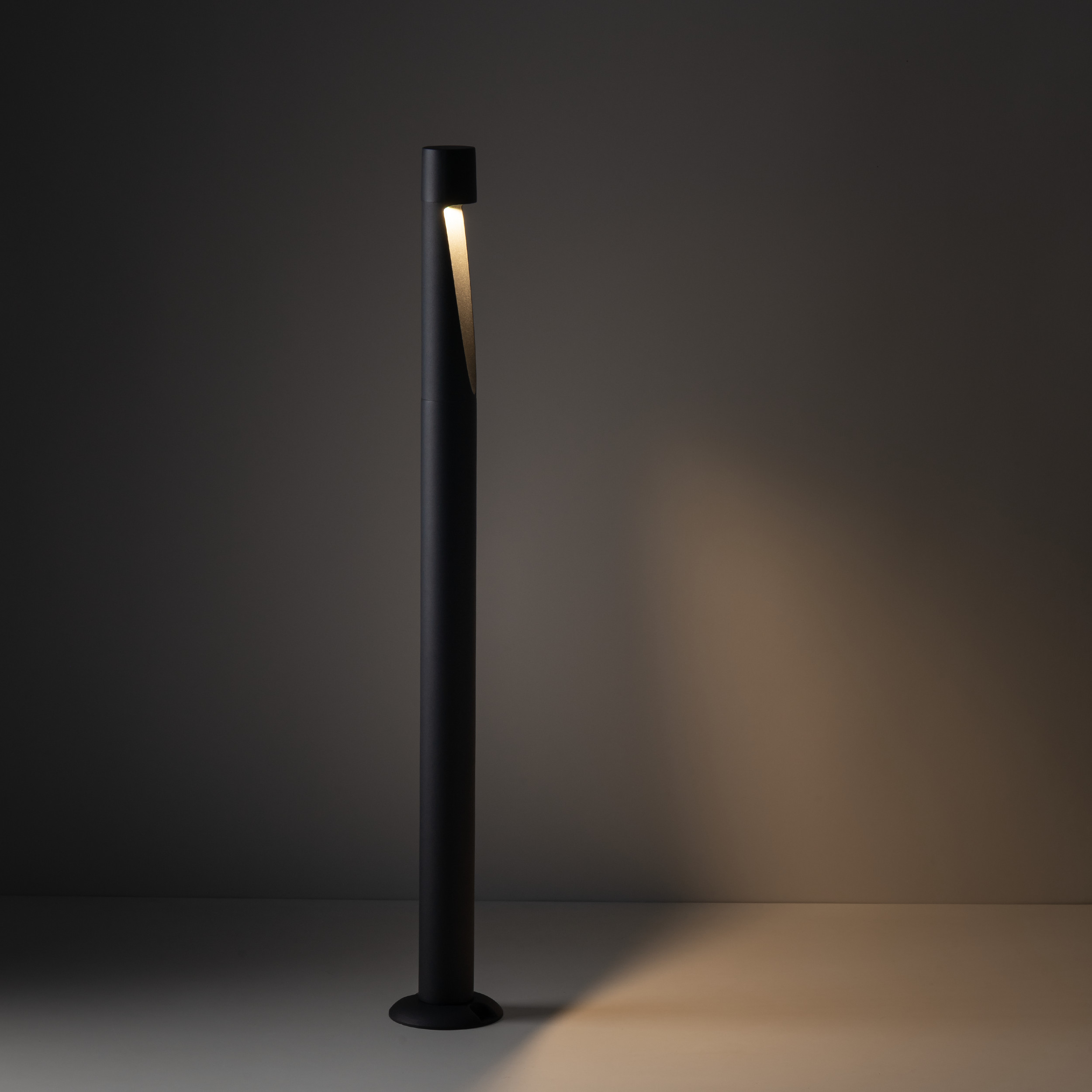 SENA L LAMPA PODŁOGOWA IP 65 - obrazek 2