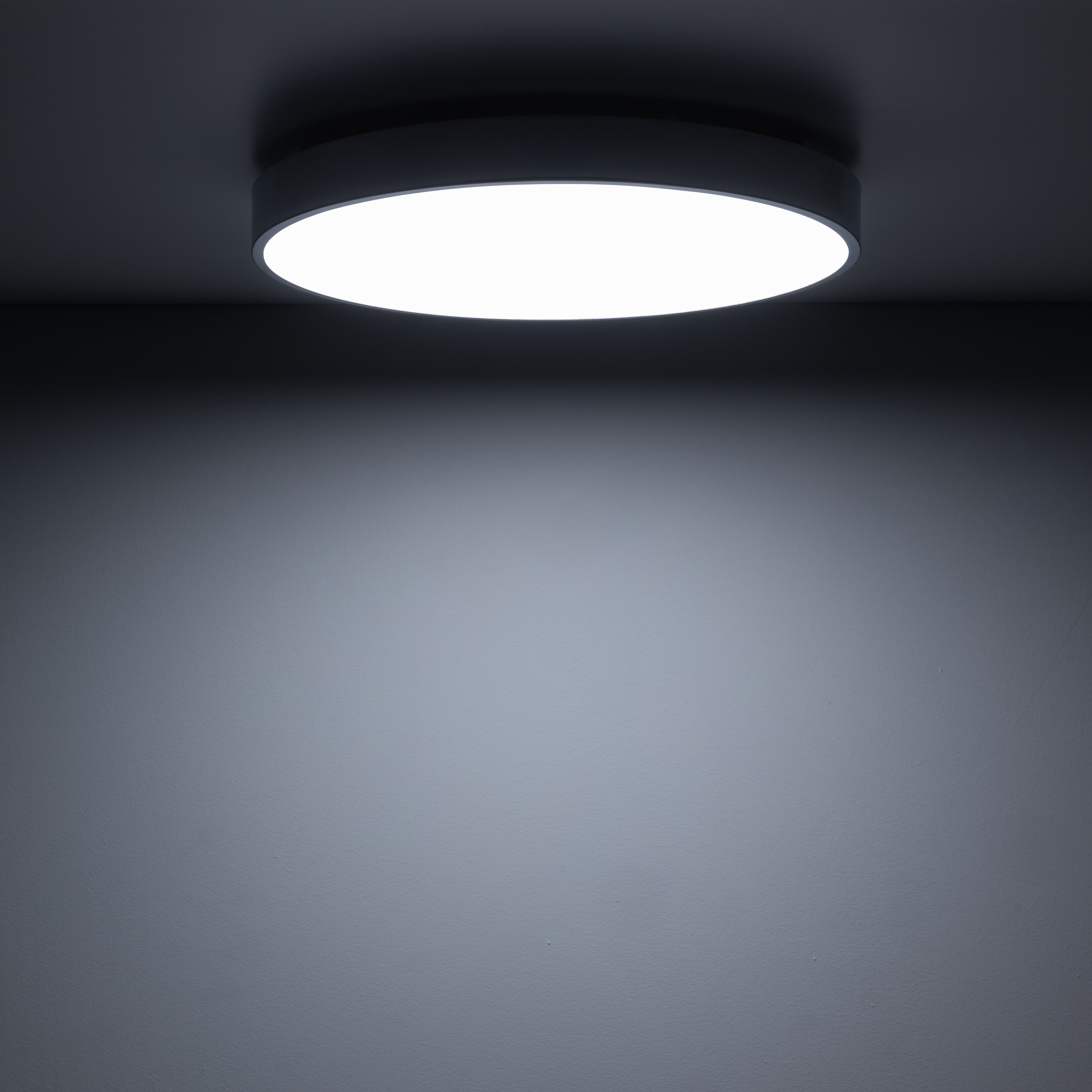 VELIS CHROME PLAFON LED 30W IP54 - obrazek 5