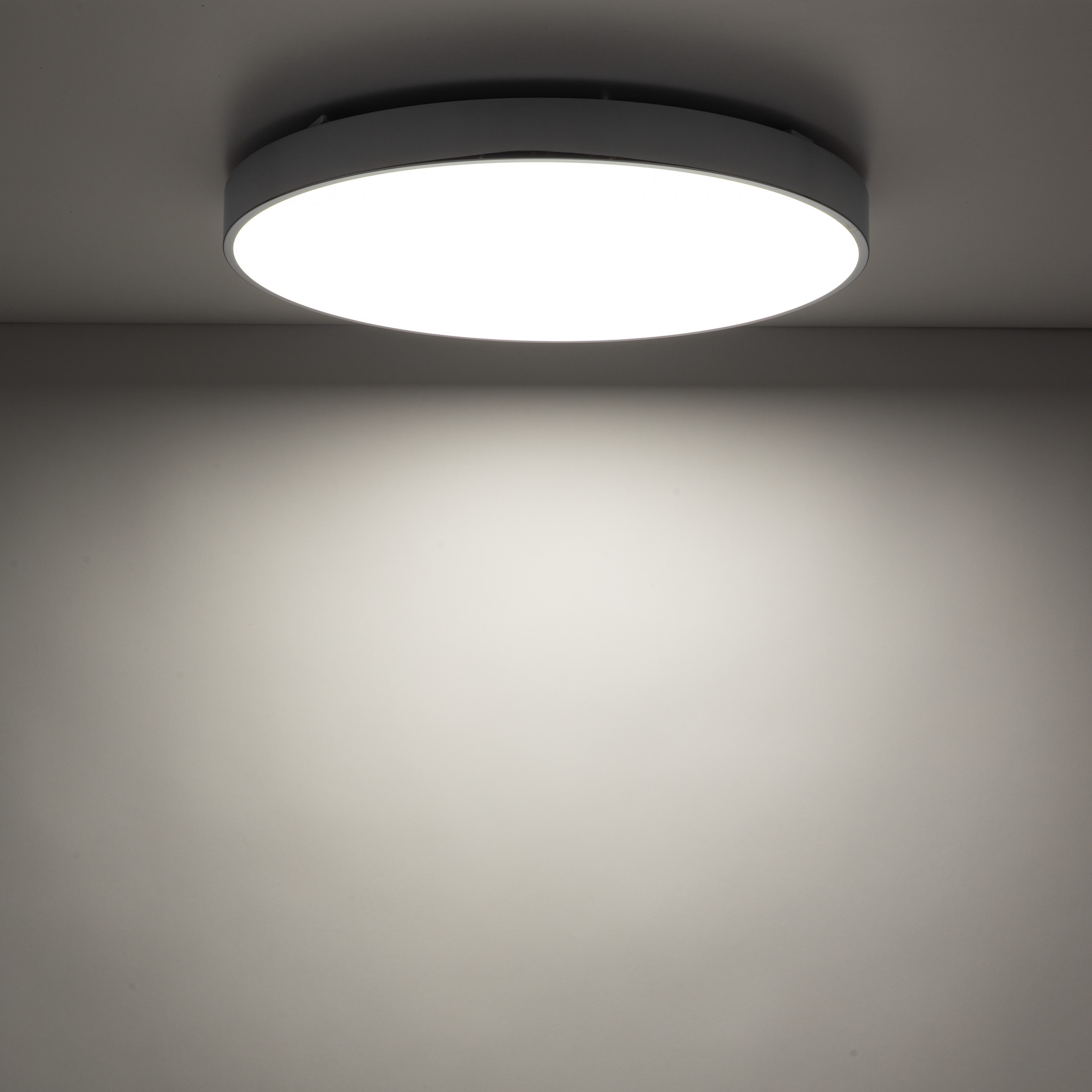 VELIS CHROME PLAFON LED 40W IP54 - obrazek 3