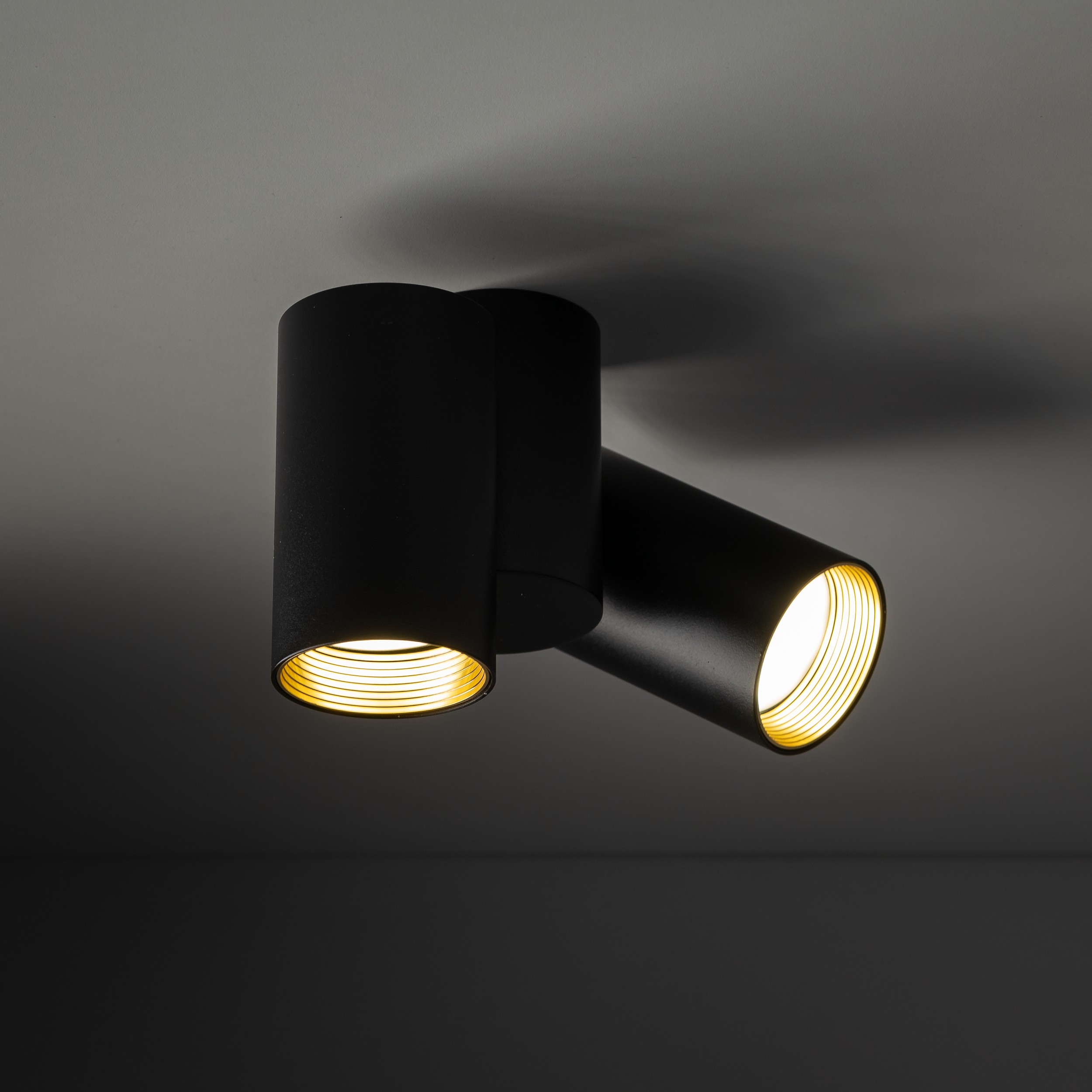 AMIS BLACK DOWNLIGHT 2XGU10 - obrazek 2