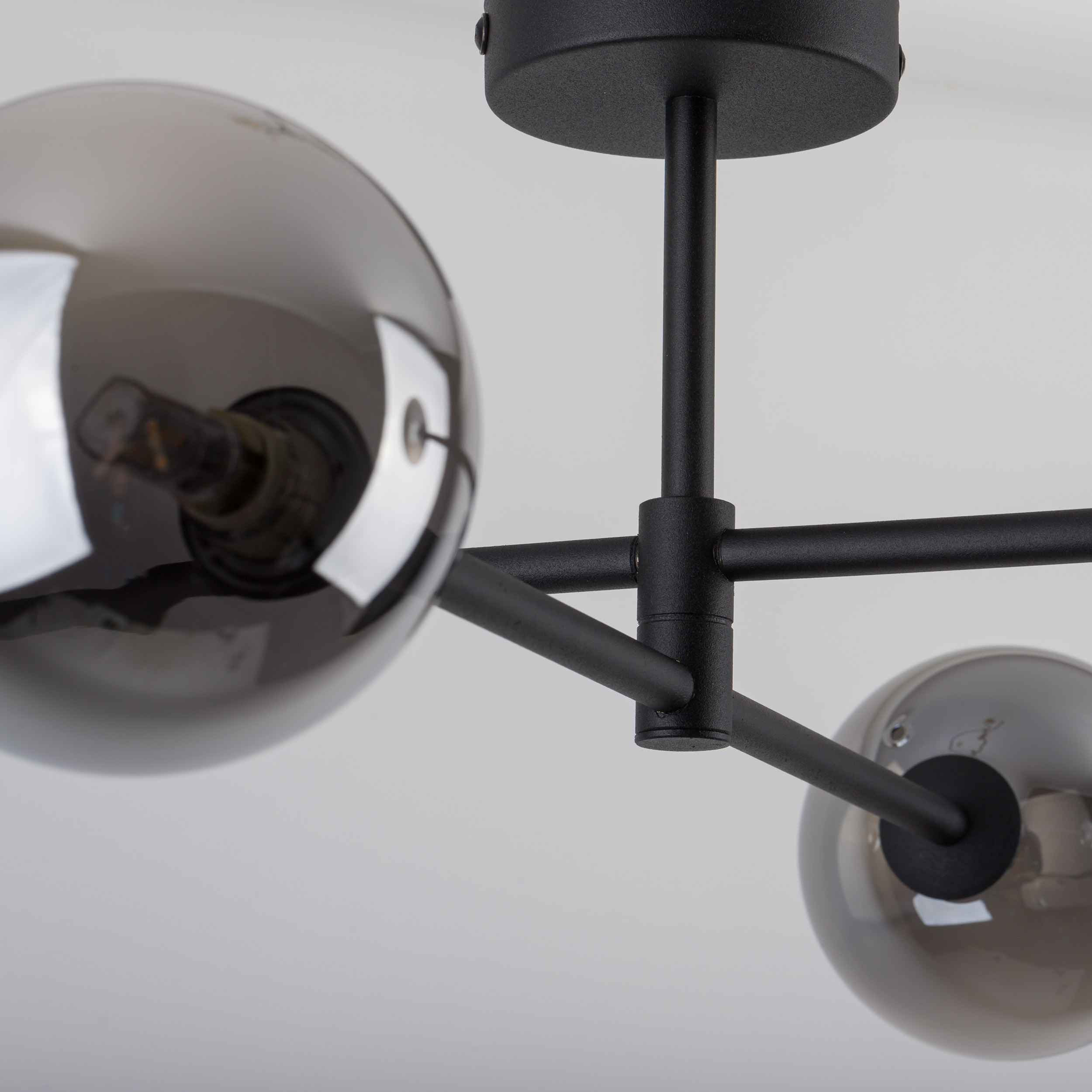 SARIUS BLACK / GRAPHITE LAMPA SUFITOWA 4 - obrazek 2