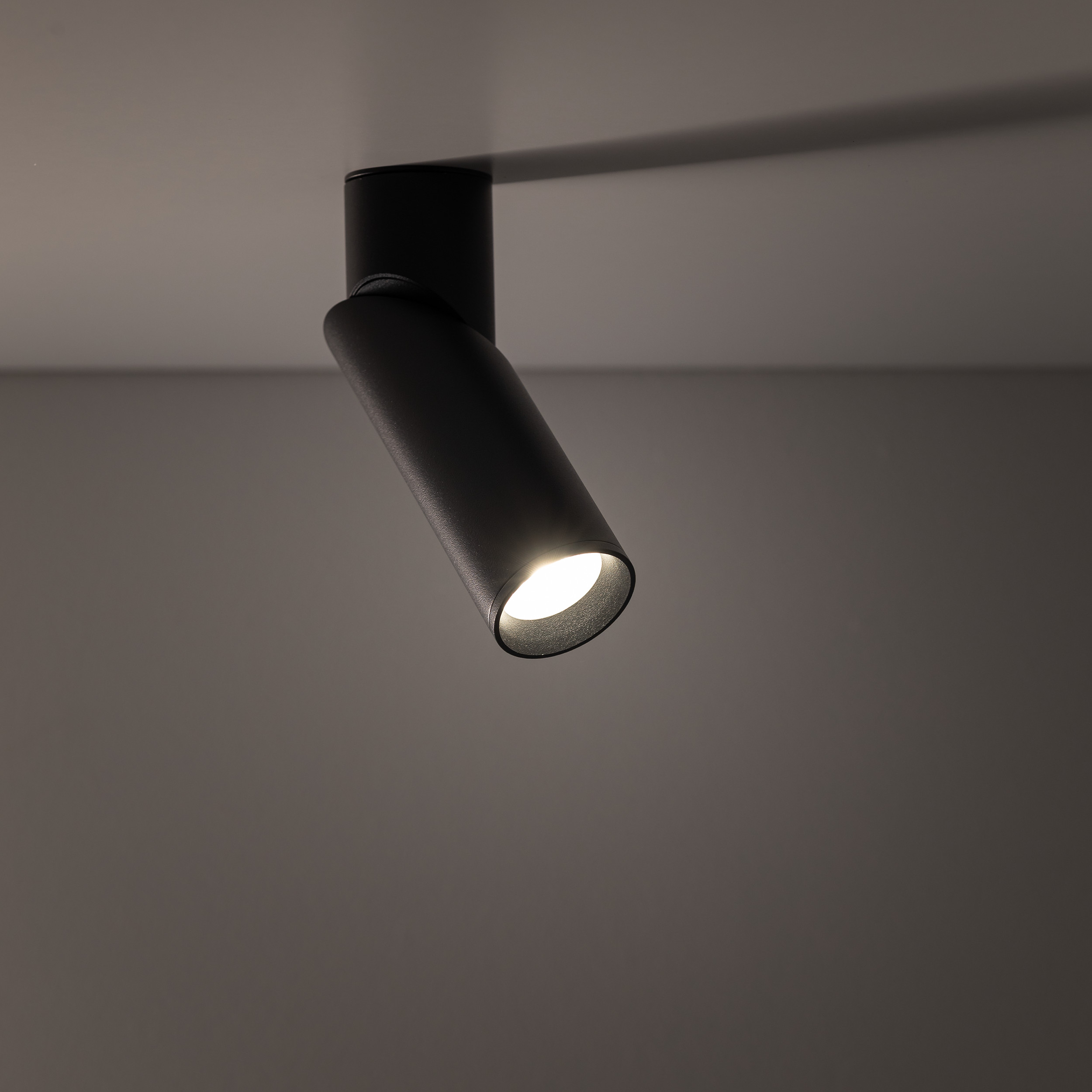 ELARIS BLACK S LAMPA SUFITOWA 1X GU10 MINI MR11 - obrazek 3