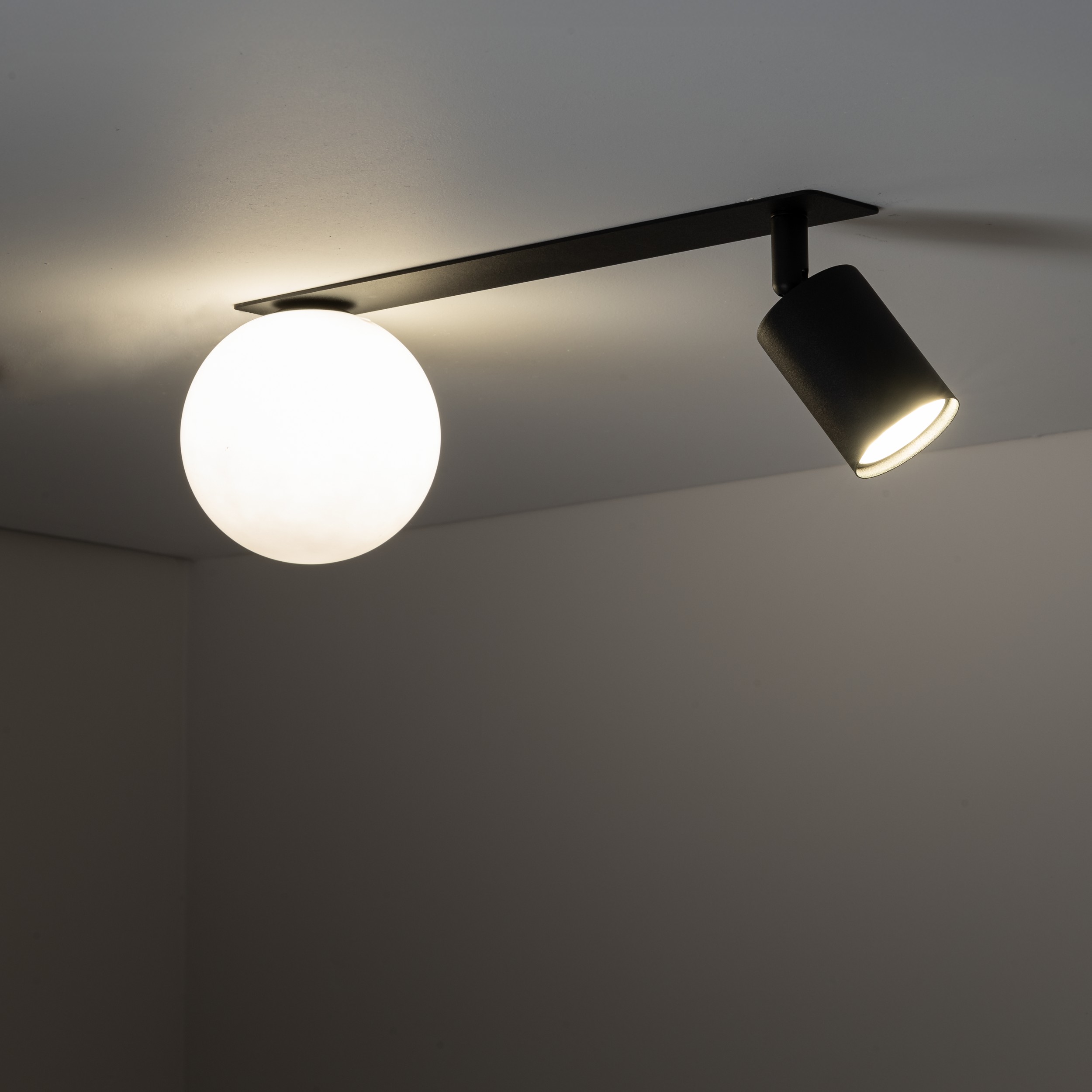VOX 2 X GU10 / G9 LAMPA SUFITOWA PODTYNKOWA - obrazek 2