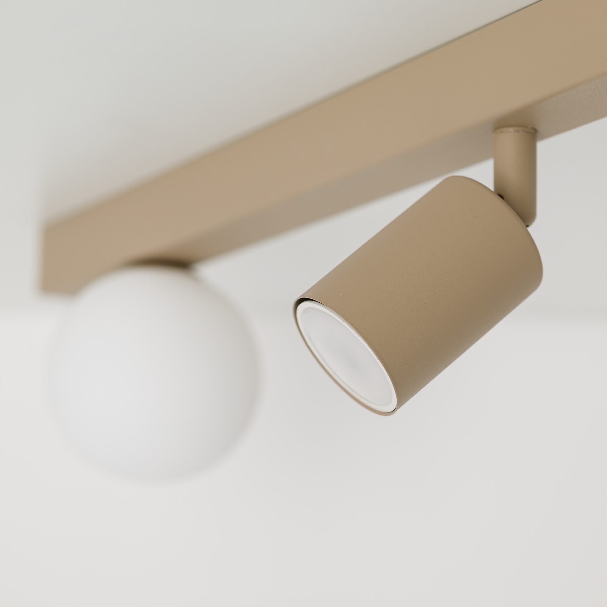 VOX SABIA LAMPA SUFITOWA 2 1XGU10/1XG9 - obrazek 3