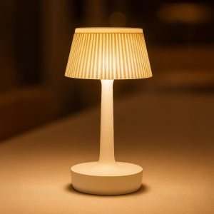Lampka nocna EASY White
